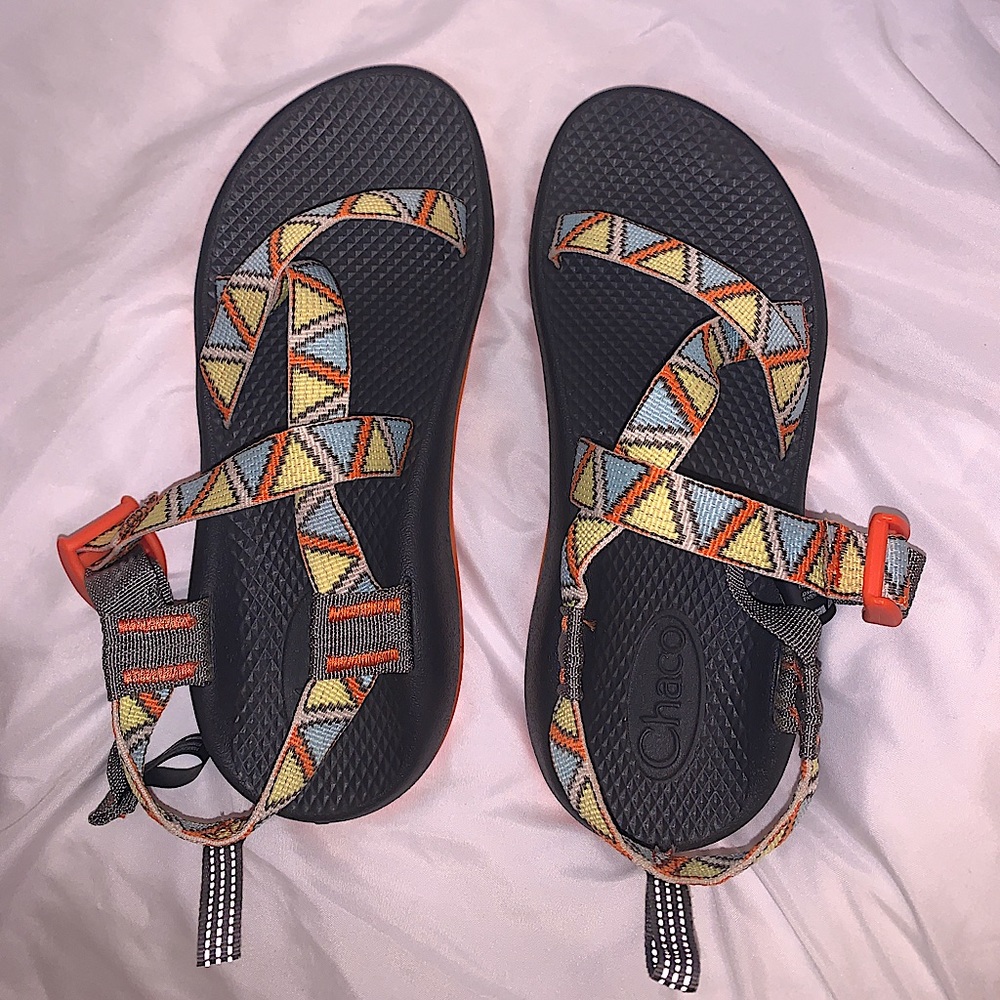 Kids Size 5 Chacos (Women’s 7)